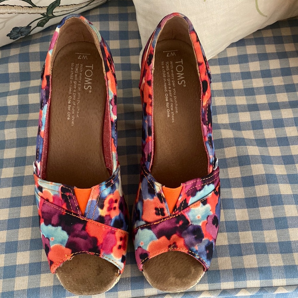 Toms shoes.